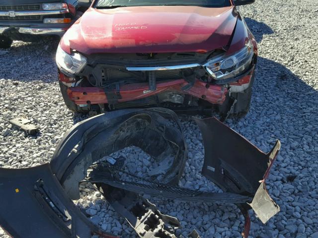 1FAHP2F83FG100865 - 2015 FORD TAURUS LIM RED photo 9