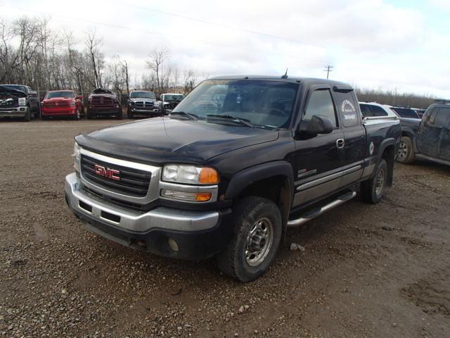 1GTHK29274E382081 - 2004 GMC SIERRA K25 BLACK photo 2