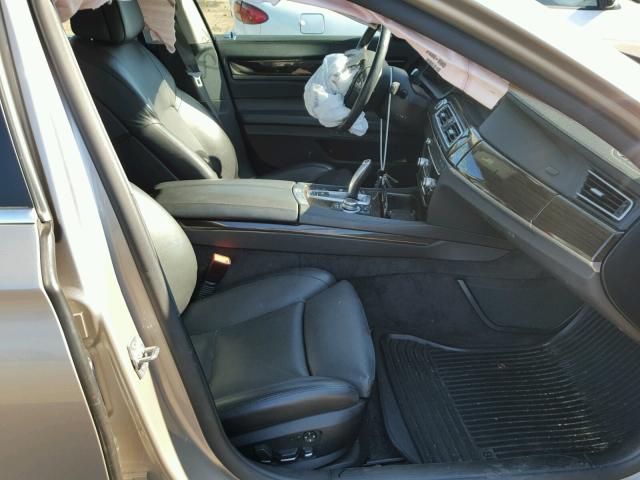 WBAKC8C58BC431867 - 2011 BMW ALPINA B7 SILVER photo 5