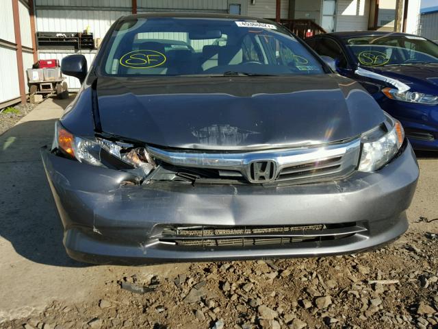 19XFB2F56CE380668 - 2012 HONDA CIVIC GRAY photo 9