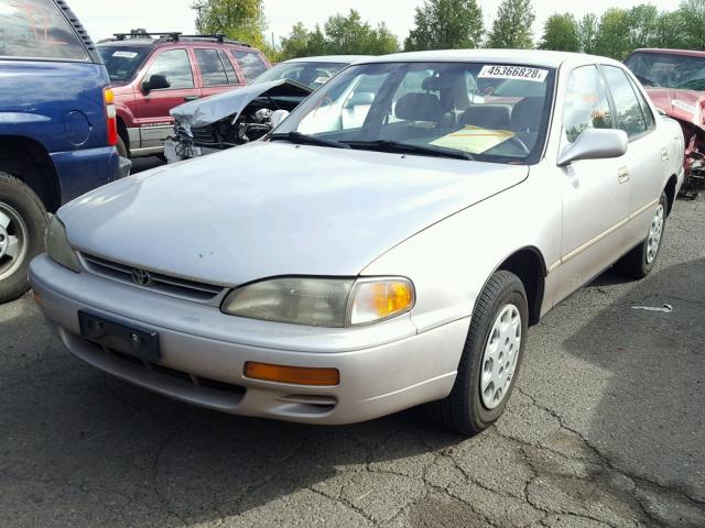 JT2BG12K8T0342222 - 1996 TOYOTA CAMRY DX BEIGE photo 2