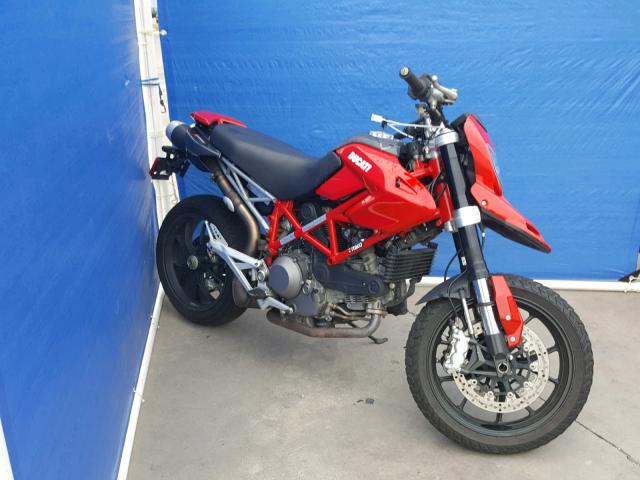 ZDM1YACR8AB016051 - 2010 DUCATI HYPERMOTAR RED photo 1