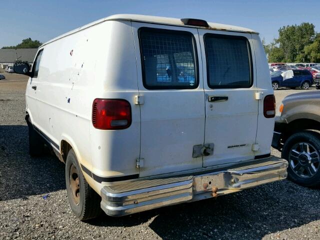 2D7HB11X83K518381 - 2003 DODGE RAM VAN B1 WHITE photo 3