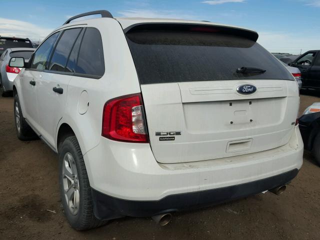 2FMDK4GC5DBC34203 - 2013 FORD EDGE SE WHITE photo 3