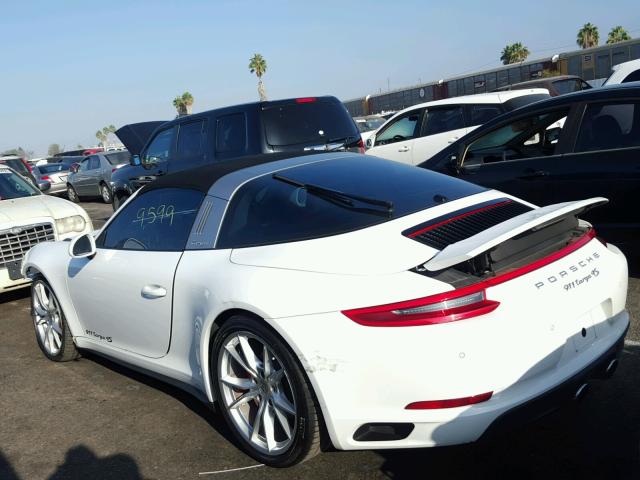 WP0BB2A92HS136237 - 2017 PORSCHE 911 TARGA WHITE photo 3