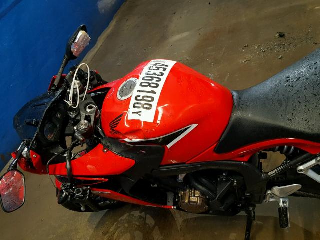 MLHRC7409J5400481 - 2018 HONDA CBR650 F RED photo 5