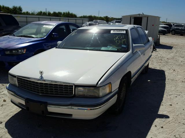 1G6KD52B1SU251049 - 1995 CADILLAC DEVILLE WHITE photo 2