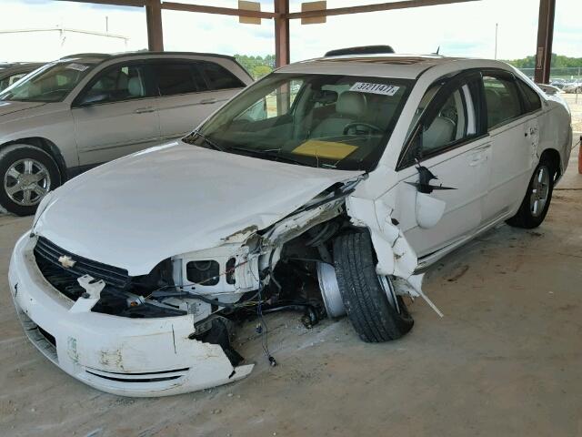 2G1WT58N881371804 - 2008 CHEVROLET IMPALA LT WHITE photo 2