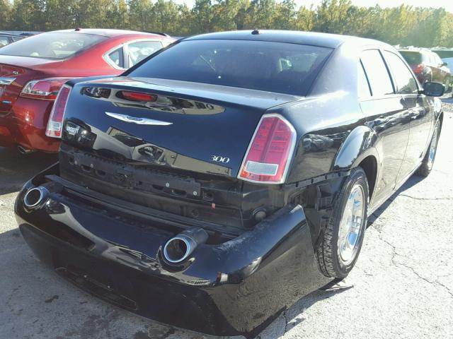 2C3CCAAG3DH530071 - 2013 CHRYSLER 300 BLACK photo 4