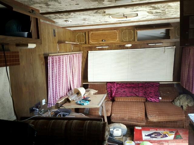 1KB131K44CW000642 - 1982 HOLI RAMBLER GRAY photo 9