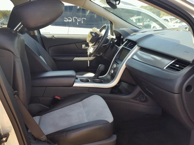 2FMDK3JC5DBA26521 - 2013 FORD EDGE SILVER photo 5