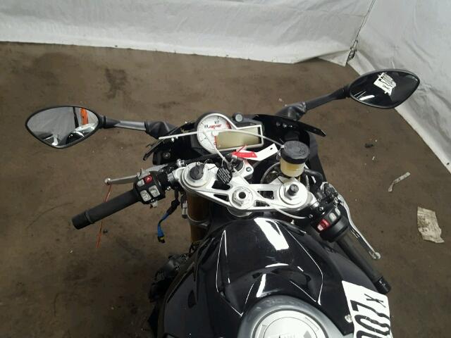 WB10D6002HZ710030 - 2017 BMW S 1000 RR GRAY photo 5