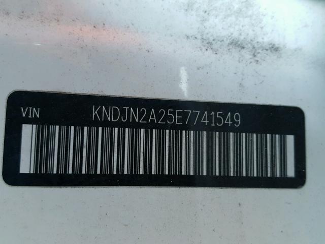 KNDJN2A25E7741549 - 2014 KIA SOUL WHITE photo 10