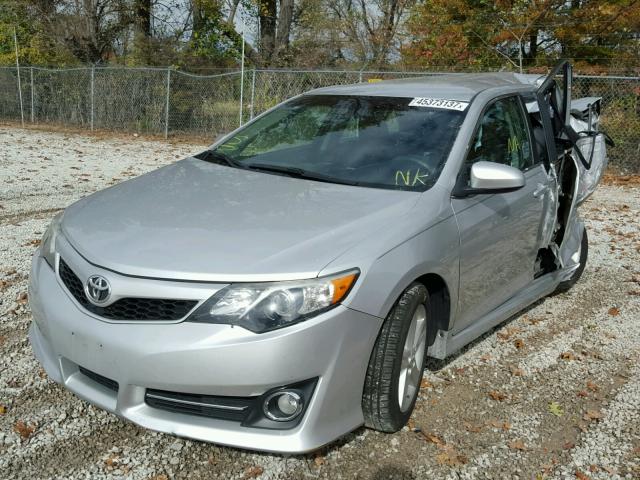 4T1BF1FK9DU259201 - 2013 TOYOTA CAMRY L SILVER photo 2