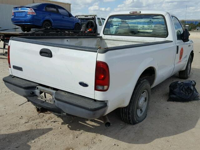 1FTNF205X6EC60994 - 2006 FORD F250 SUPER WHITE photo 4