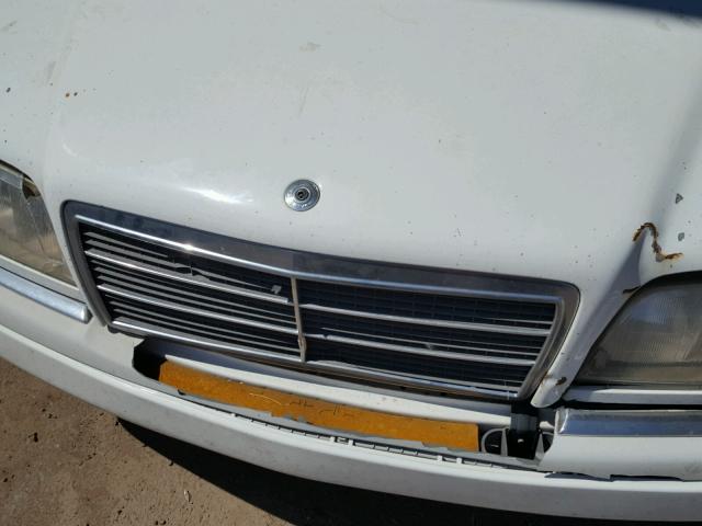 WDBHA23E4VF561971 - 1997 MERCEDES-BENZ C 230 WHITE photo 9