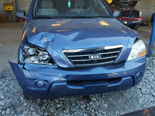 KNDJD735X85777602 - 2008 KIA SORENTO EX BLUE photo 9