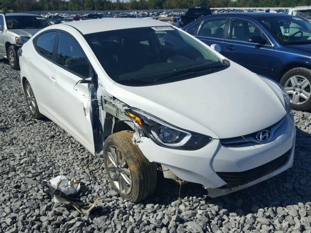 5NPDH4AE1GH657253 - 2016 HYUNDAI ELANTRA SE WHITE photo 1