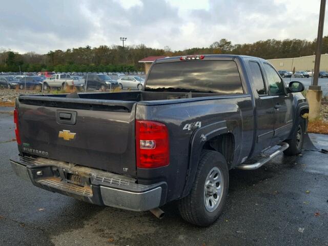 1GCRKSEA9BZ130887 - 2011 CHEVROLET SILVERADO GRAY photo 4