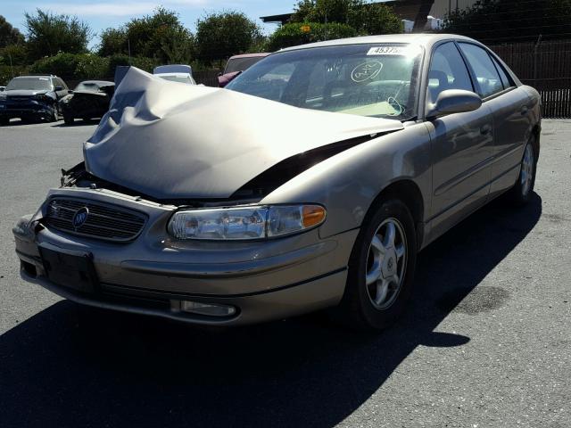 2G4WB52K031188989 - 2003 BUICK REGAL LS GOLD photo 2