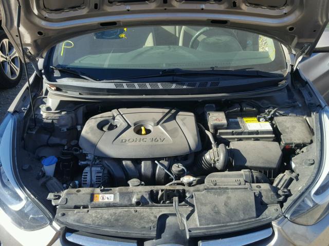 5NPDH4AE9EH496535 - 2014 HYUNDAI ELANTRA SE SILVER photo 7