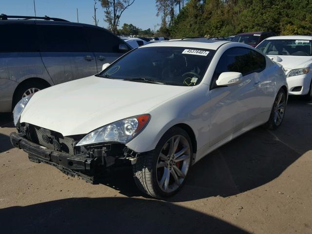 KMHHU6KH7AU034066 - 2010 HYUNDAI GENESIS CO WHITE photo 2