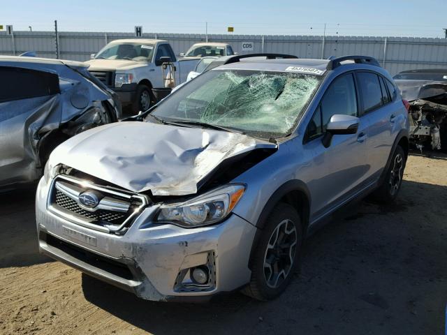 JF2GPANC8G8272280 - 2016 SUBARU CROSSTREK SILVER photo 2