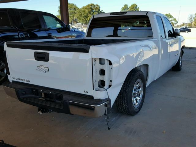 1GCRCREA2CZ152172 - 2012 CHEVROLET SILVERADO WHITE photo 4