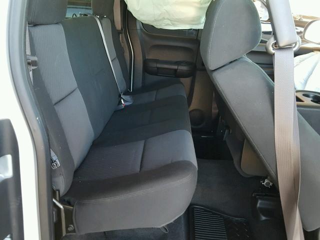 1GCRCREA2CZ152172 - 2012 CHEVROLET SILVERADO WHITE photo 6