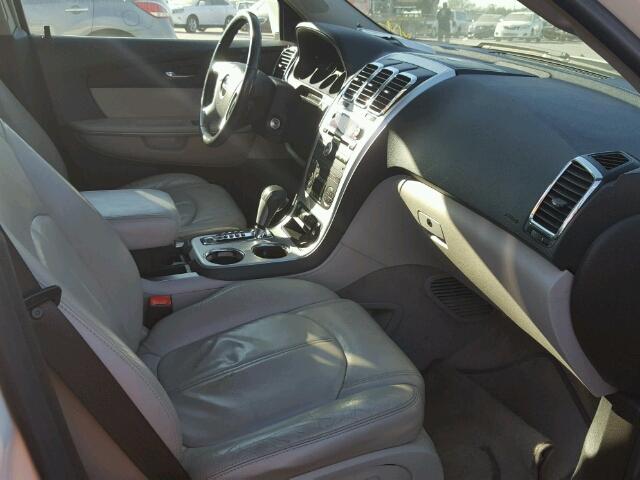 1GKEV33728J284033 - 2008 GMC ACADIA SLT თეთრი ფოტო 5