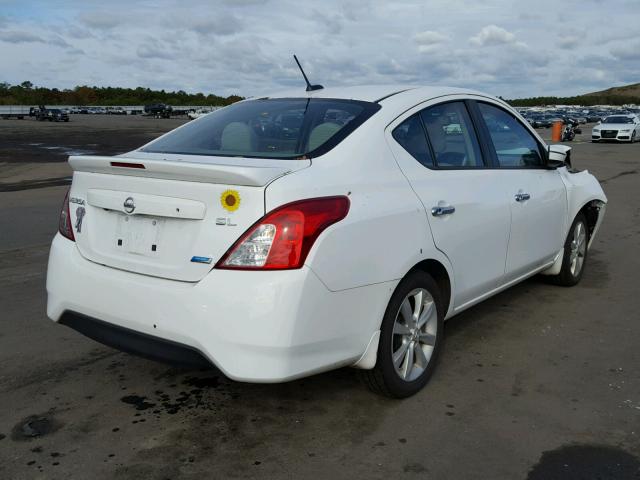 3N1CN7AP2FL939961 - 2015 NISSAN VERSA S WHITE photo 4