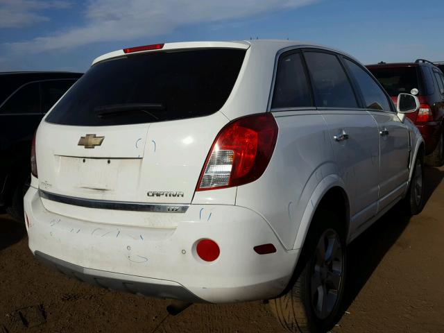 3GNAL4EK9ES665547 - 2014 CHEVROLET CAPTIVA LT WHITE photo 4