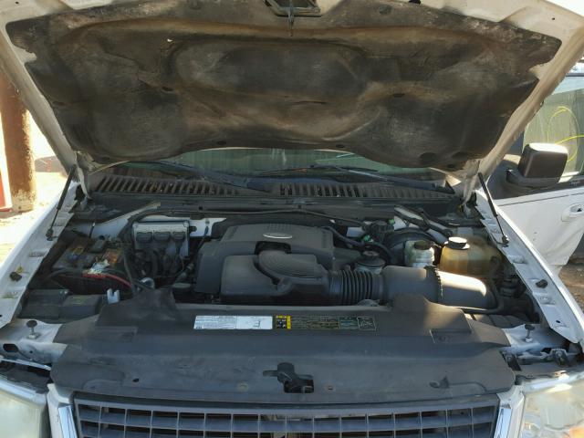 1FMPU15L03LC04758 - 2003 FORD EXPEDITION WHITE photo 7