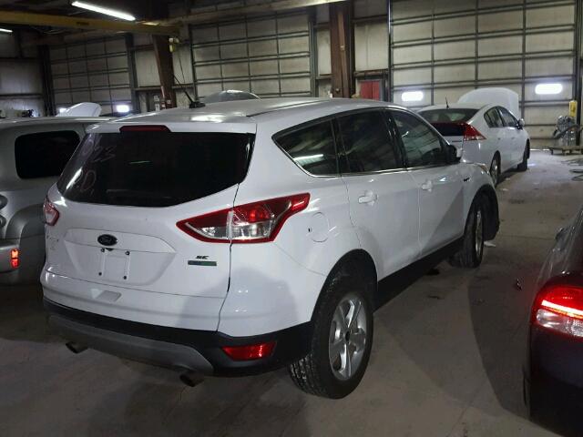 1FMCU0GX0EUD43388 - 2014 FORD ESCAPE SE WHITE photo 4