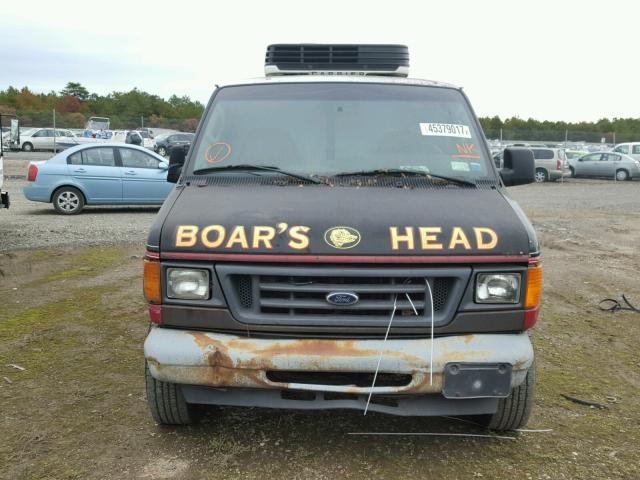 1FTSS34P44HB35632 - 2004 FORD ECONOLINE RED photo 9