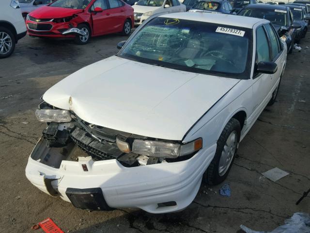 1G3WH52M0VF345873 - 1997 OLDSMOBILE CUTLASS SU WHITE photo 2