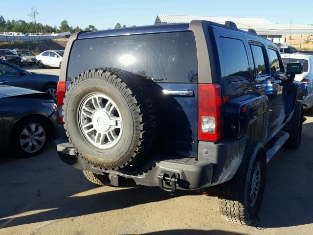 5GTDN13E278108642 - 2007 HUMMER H3 BLUE photo 4