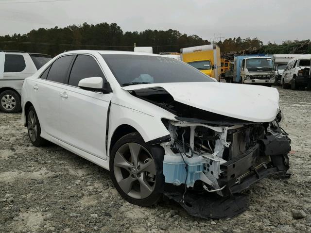 4T1BK1FK9DU534755 - 2013 TOYOTA CAMRY SE WHITE photo 1