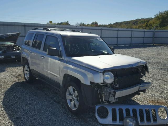 1J4NF4GB5BD172422 - 2011 JEEP PATRIOT LA SILVER photo 1