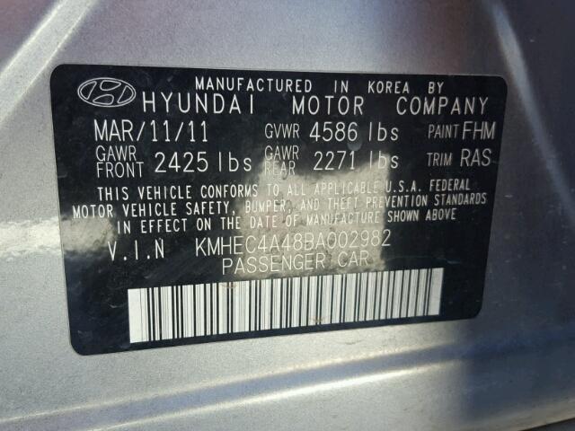 KMHEC4A48BA002982 - 2011 HYUNDAI SONATA SILVER photo 10