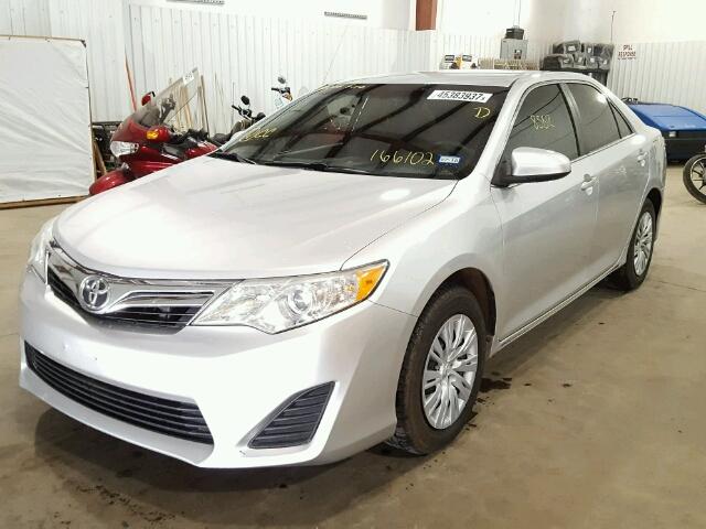 4T1BF1FK4CU166102 - 2012 TOYOTA CAMRY BASE SILVER photo 2