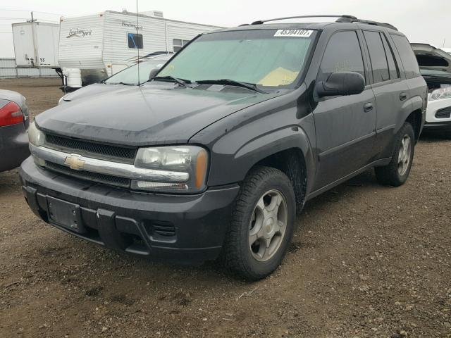 1GNDT13S082229510 - 2008 CHEVROLET TRAILBLAZE BLACK photo 2