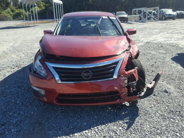 1N4AL3AP5FN317542 - 2015 NISSAN ALTIMA 2.5 MAROON photo 9