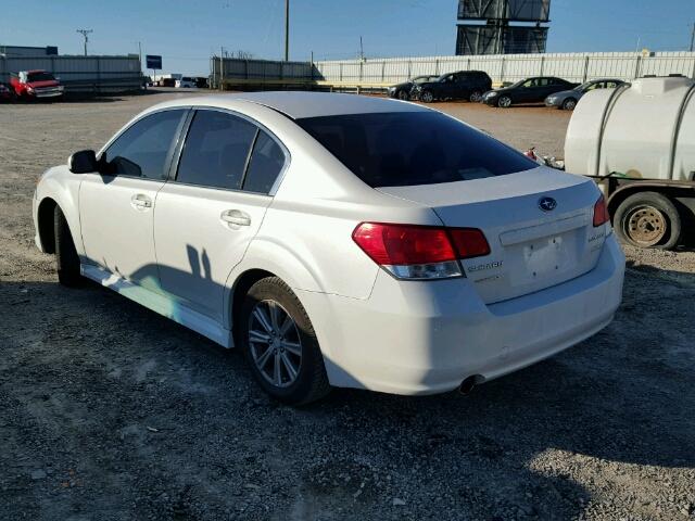 4S3BMBB68A3243792 - 2010 SUBARU LEGACY 2.5 WHITE photo 3