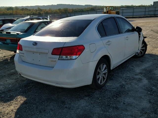 4S3BMBB68A3243792 - 2010 SUBARU LEGACY 2.5 WHITE photo 4