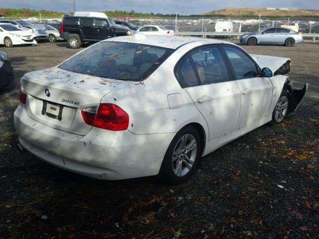 WBAVC93538K042457 - 2008 BMW 328 XI WHITE photo 4