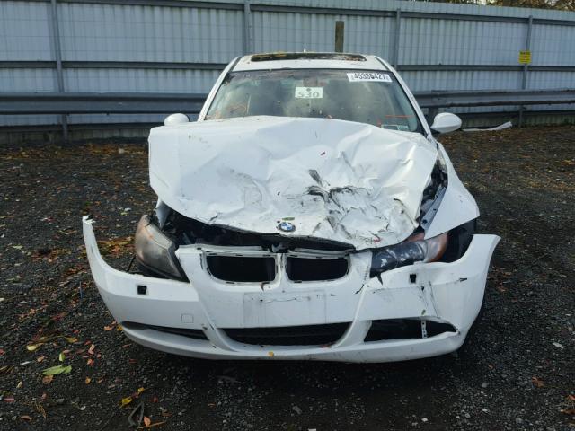 WBAVC93538K042457 - 2008 BMW 328 XI WHITE photo 7