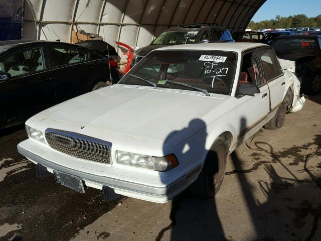 1G4AG55N8P6459152 - 1993 BUICK CENTURY SP WHITE photo 2