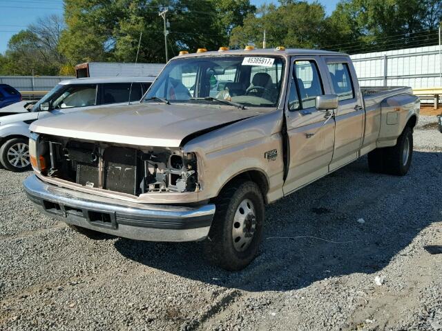 1FTJW35F0VEA53096 - 1997 FORD F350 BEIGE photo 2