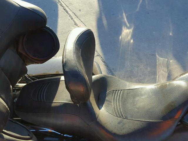 1HD1FC41X8Y629459 - 2008 HARLEY-DAVIDSON FLHTCUI BLACK photo 6